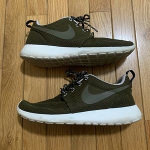 Women’s Nike Ridge One